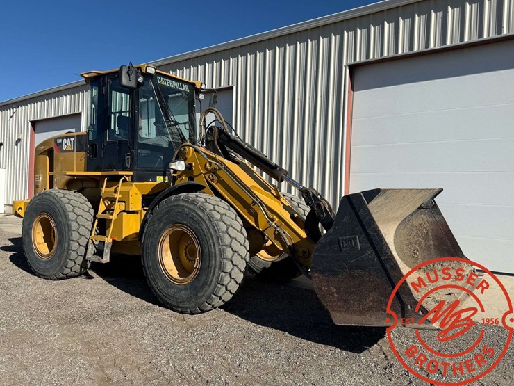 2008-caterpillar-930h-image-2