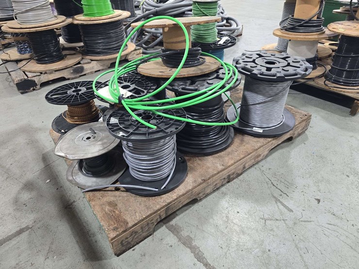 pallet-of-smaller-residential-wire-and-cable,-and-misc-image-2