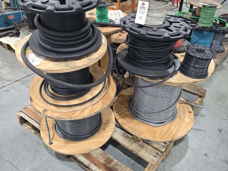 pallet-of-smaller-residential-wire-and-cable,-and-misc-image-2