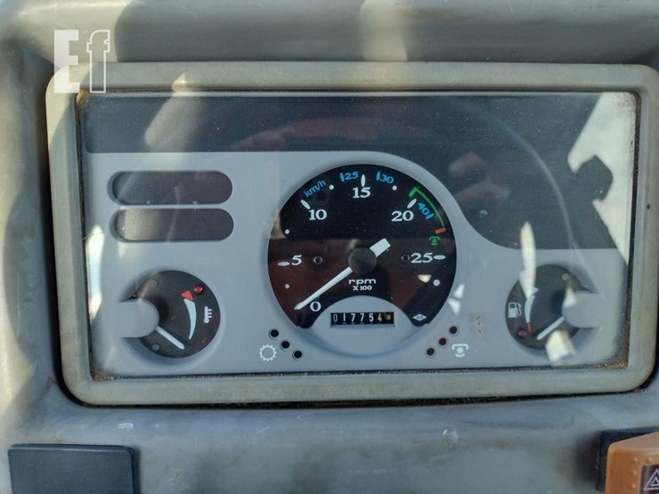 2000-landini-legend-105-image-7