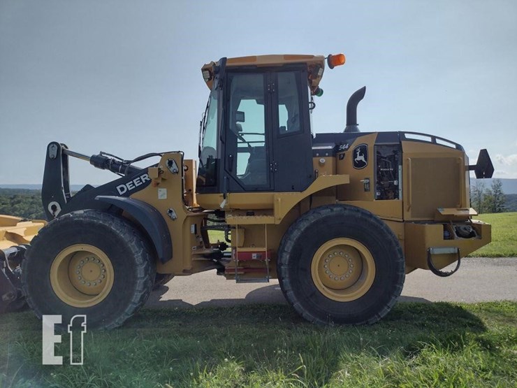 deere-544-p-tier-image-12