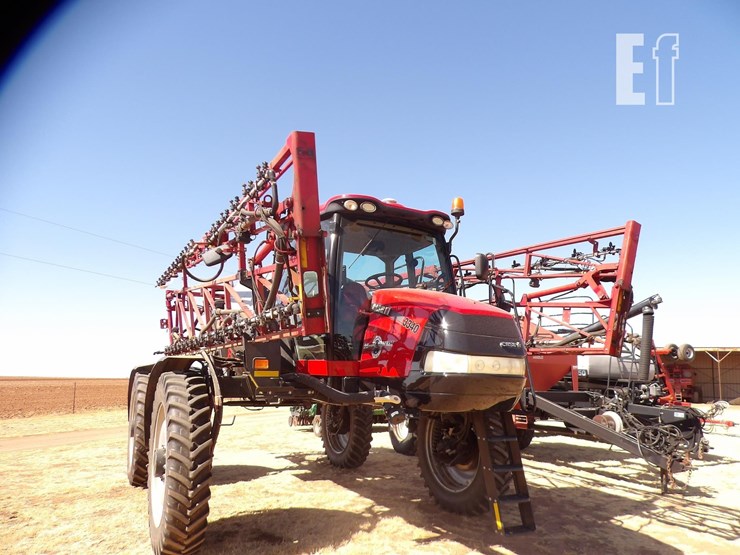 2017-case-ih-patriot-3340-image-1