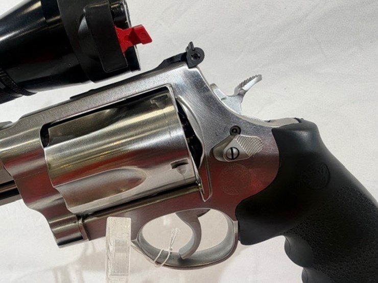 #15-•-smith-&-wesson-460-revolver-image-13