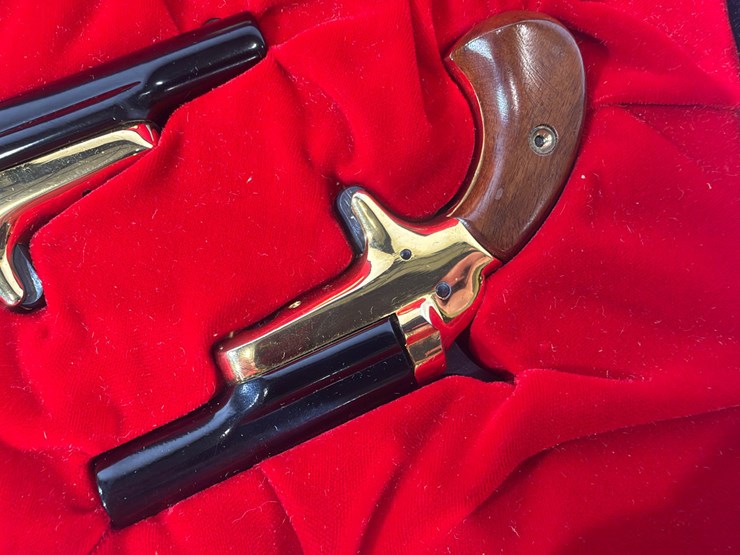 #24-•-set-of-colt-lord-derringer-pistols-image-9
