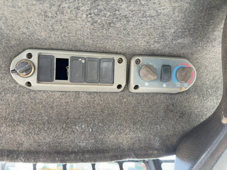 bobcat-873-image-17