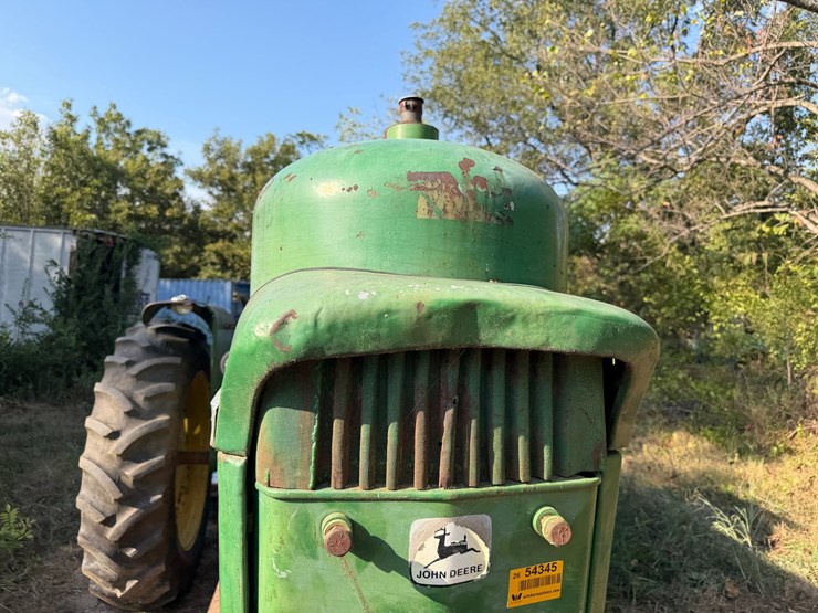 john-deere-4010-image-28