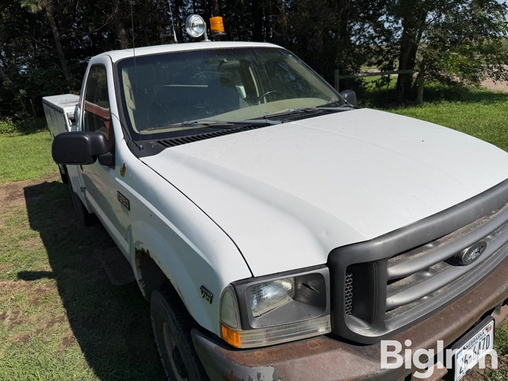 2002-ford-f350-xl-image-11