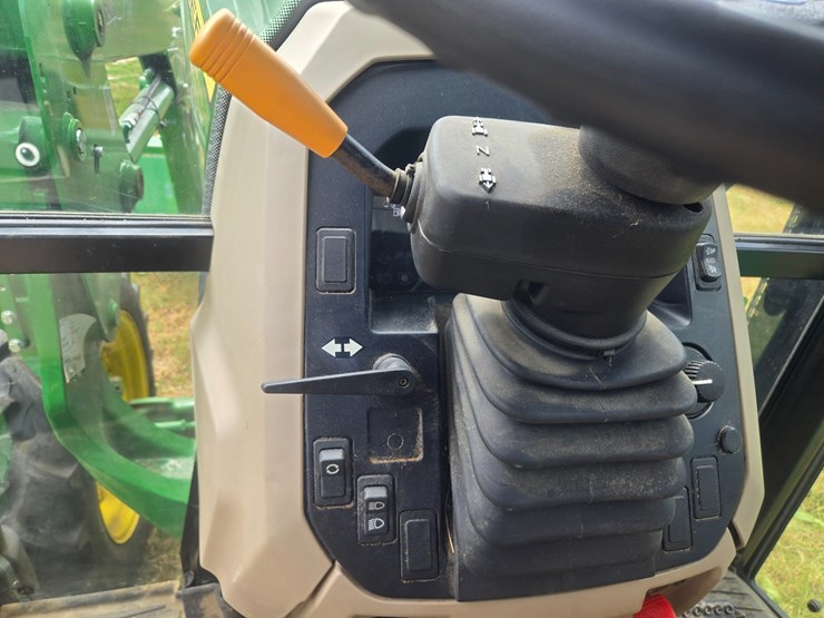 2023-john-deere-fc12e-image-51