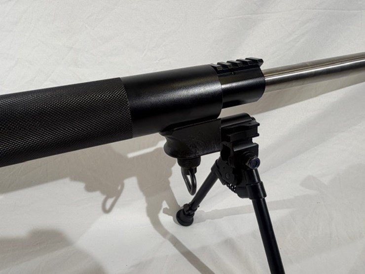 #11-•-bushmaster-xm15-e2s-rifle-image-42