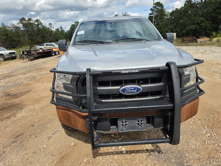 2016-ford-f150-image-19