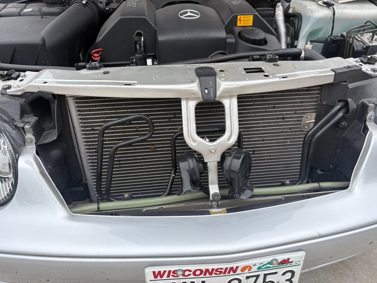 #5994-•-2000-mercedes-benz-(three-lakes,-wi)-(has-wi-title)-image-23