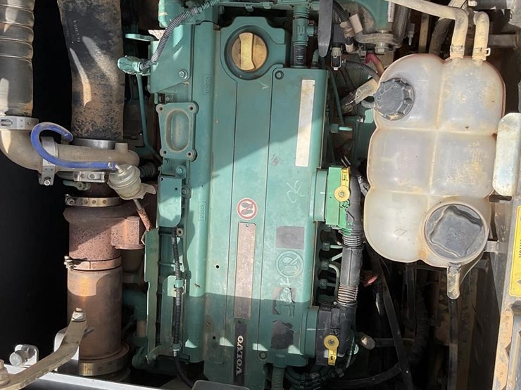 2016-volvo-ec220el-image-18