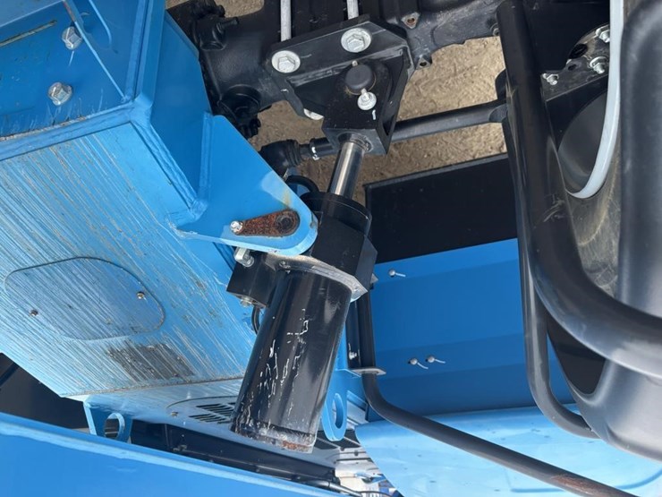 2020-genie-gth844-image-17