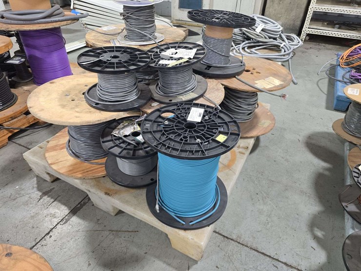 pallet-of-smaller-wire,-24ga,-20awg,-and-other-partial-wire-rolls-image-3