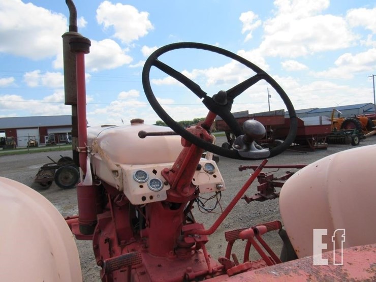 case-ih-411-76899-image-13