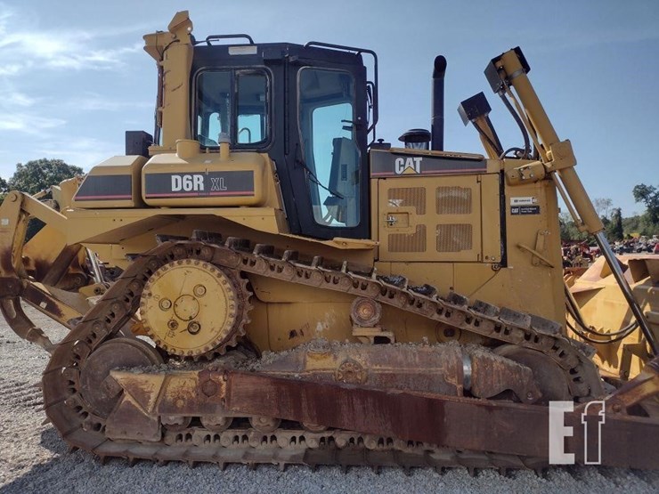 2004-caterpillar-d6r-xl-image-30