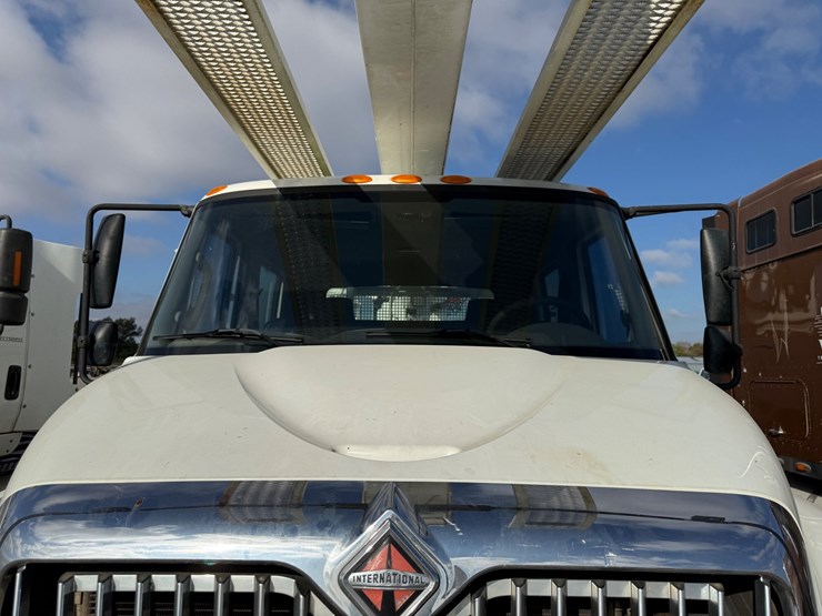 2013-international-durastar-4300-image-98