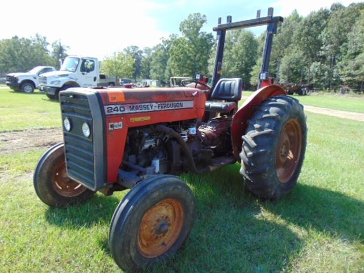 massey-ferguson-240-image-1