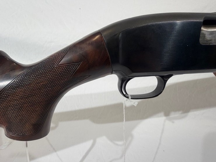 #12-•-winchester-model-12-shotgun-image-20