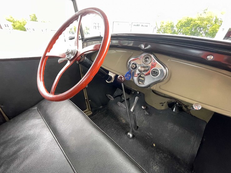 1928-ford-model-a-image-75