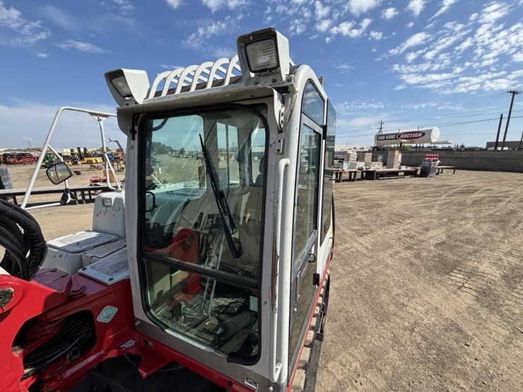 takeuchi-tb1140-image-28