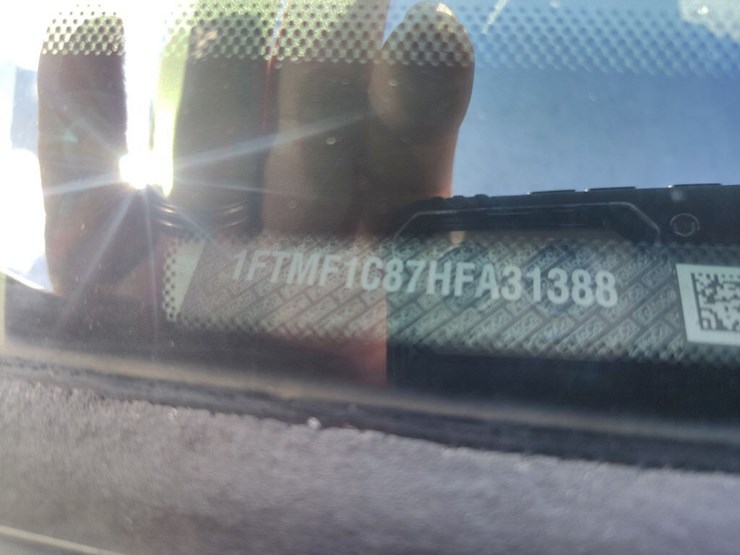 2017-ford-f150-image-5