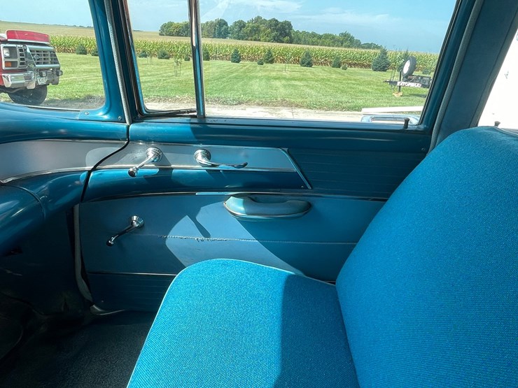 #9073-•-1954-buick-super-(has-mn-title)-(hutchinson,-mn)-image-41