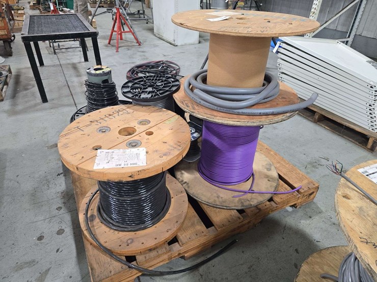 pallet-of-partial-rolls-of-wire,-and-conduit,-cable,-and-misc-wire-image-4