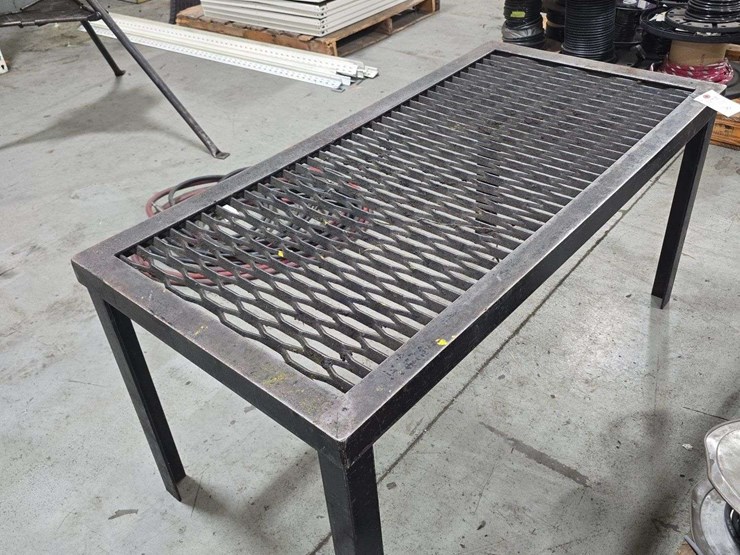 steel-frame-platform-table,-4ft-x-2ft-image-4