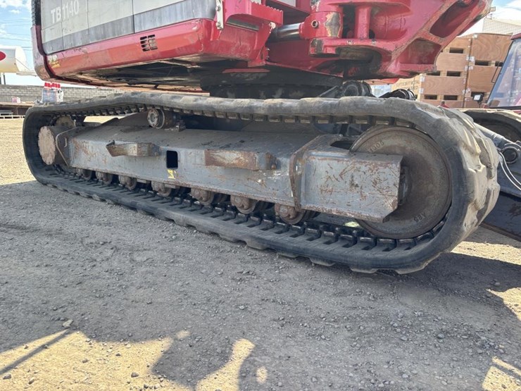 takeuchi-tb1140-image-27
