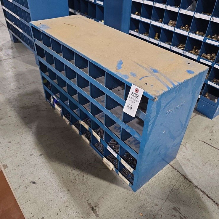 HD 5 x 8 Organizer with misc bolts and hardware