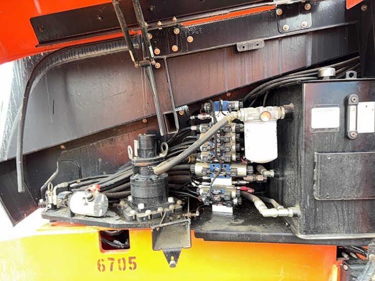 jlg-660sj-image-13