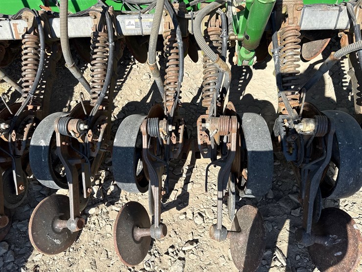 john-deere-1890-image-11