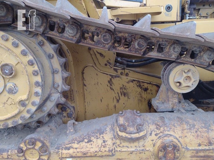 2006-caterpillar-d5n-xl-image-32