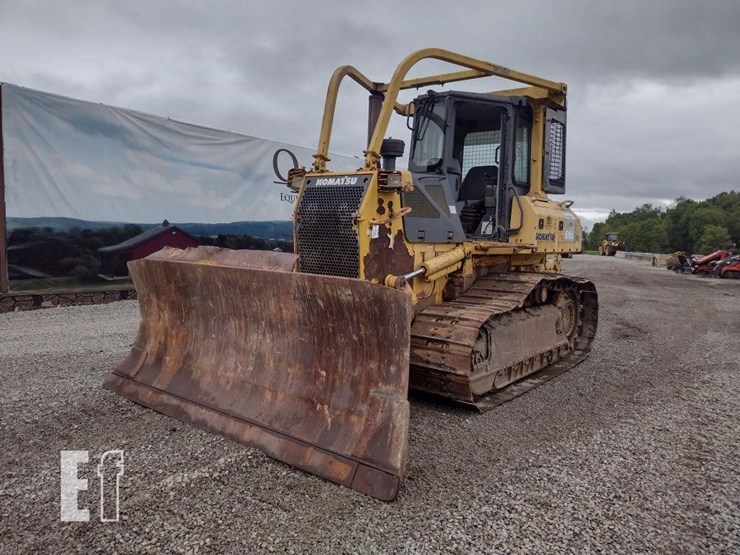 komatsu-d61ex-15e0-image-42