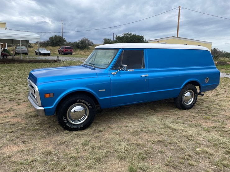 1967-chevrolet-c20-image-1