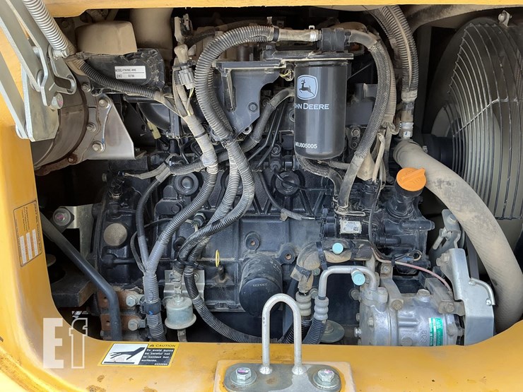 2019-deere-60g-image-17