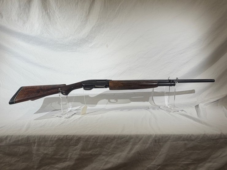 #12-•-winchester-model-12-shotgun-image-33