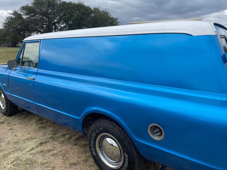 1967-chevrolet-c20-image-7