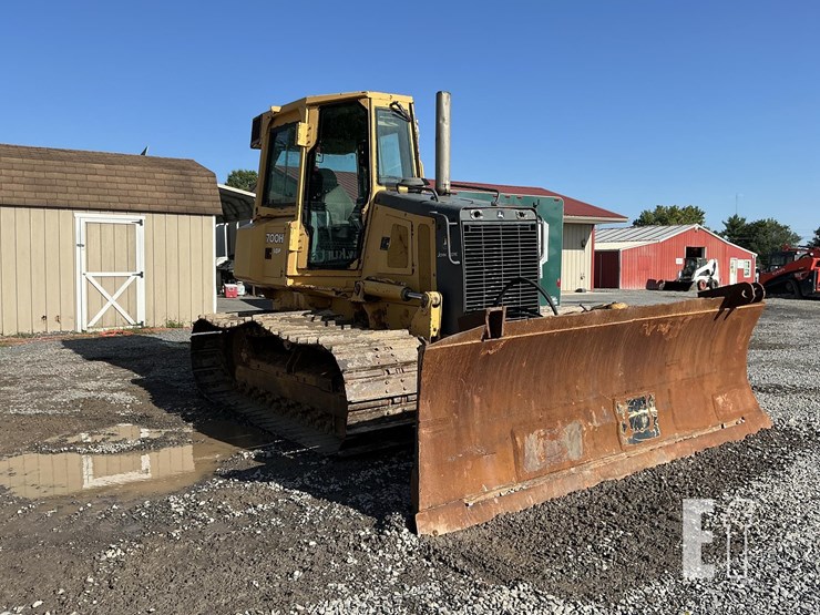 2005-deere-700h-lgp-image-6