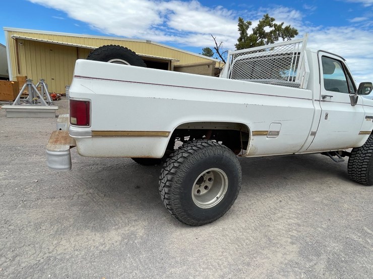 #1057-•-1986-chevrolet-ck10-(has-nm-title)-(on-site-in-las-cruces,-nm)-image-67