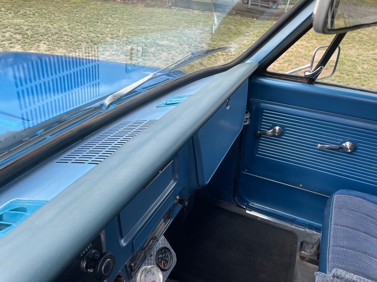 1967-chevrolet-c20-image-60