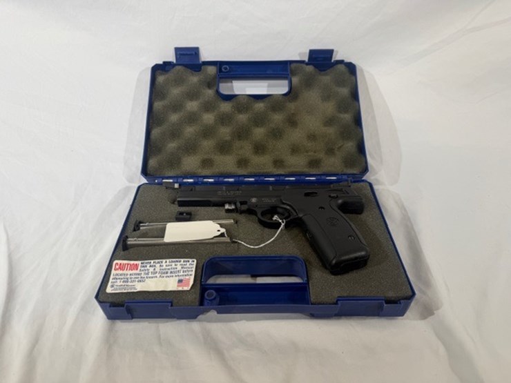 #16-•-smith-&-weson-22a-pistol-image-46