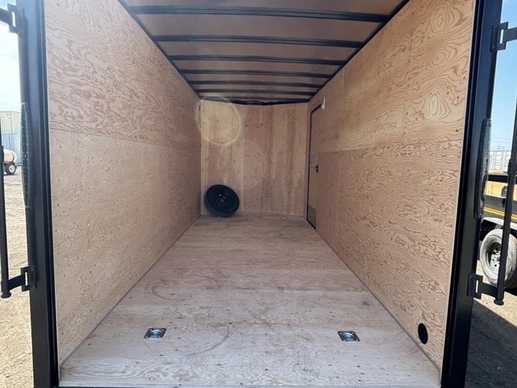 2027-southland-lcht35-718v-86-enclosed-trailer-image-22