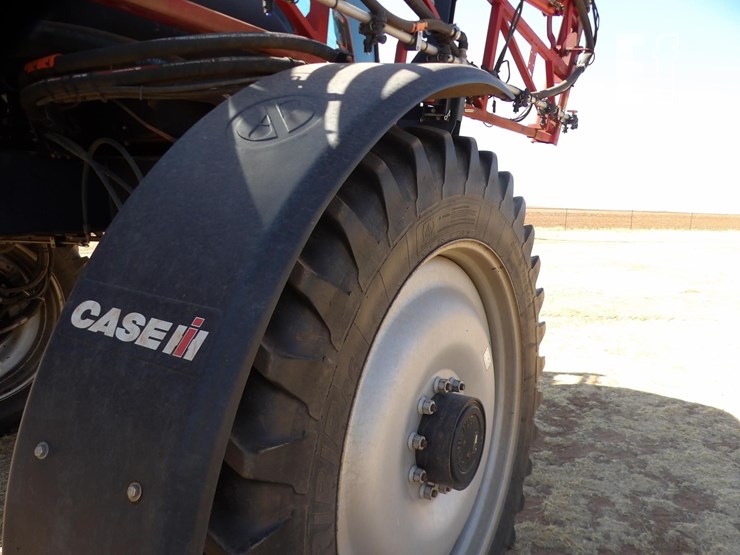 2017-case-ih-patriot-3340-image-22