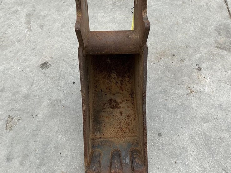 2020-kubota-kx057-4-image-15
