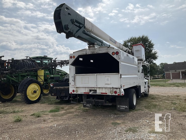 2013-international-durastar-4300-image-6