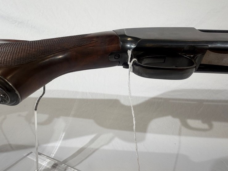 #12-•-winchester-model-12-shotgun-image-38