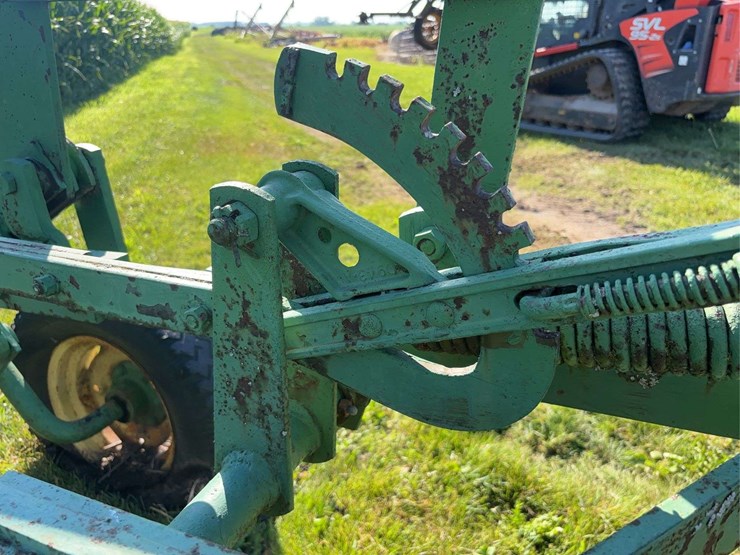 john-deere-f680-image-20