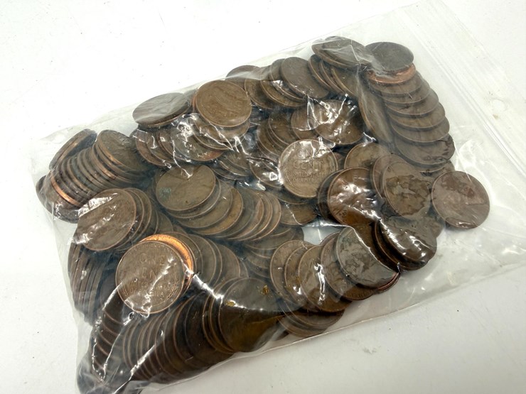 #40060-•-(200)-wheat-pennies-image-1